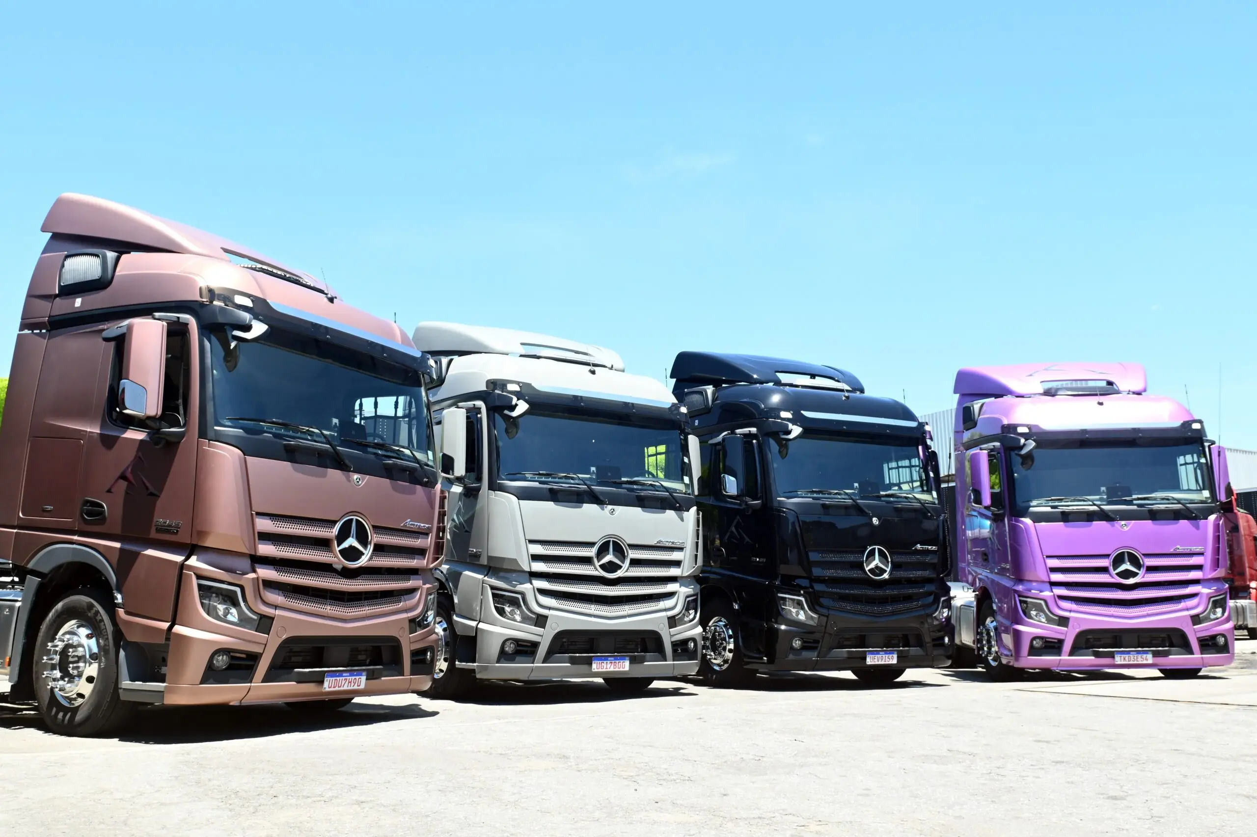 Monfredini Transportes investe em 50 caminhões Actros Evolution 2045 e estreia frota Mercedes-Benz