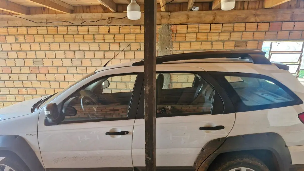 CARRO DO SUSPEITO