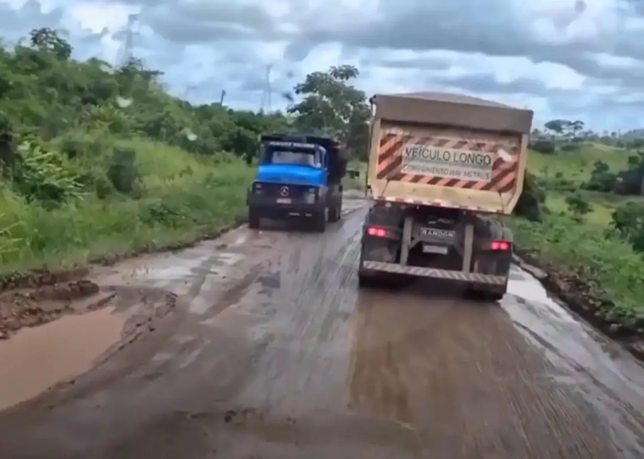 O CAOS DA BR-364: “O negócio tá brabo”, alerta caminhoneiro sobre trecho intransitável no Acre
