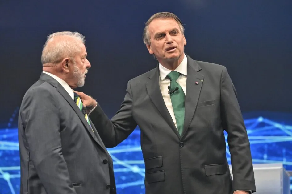 Governo tenta conter alta do diesel e repete estratégia usada pelo Bolsonaro