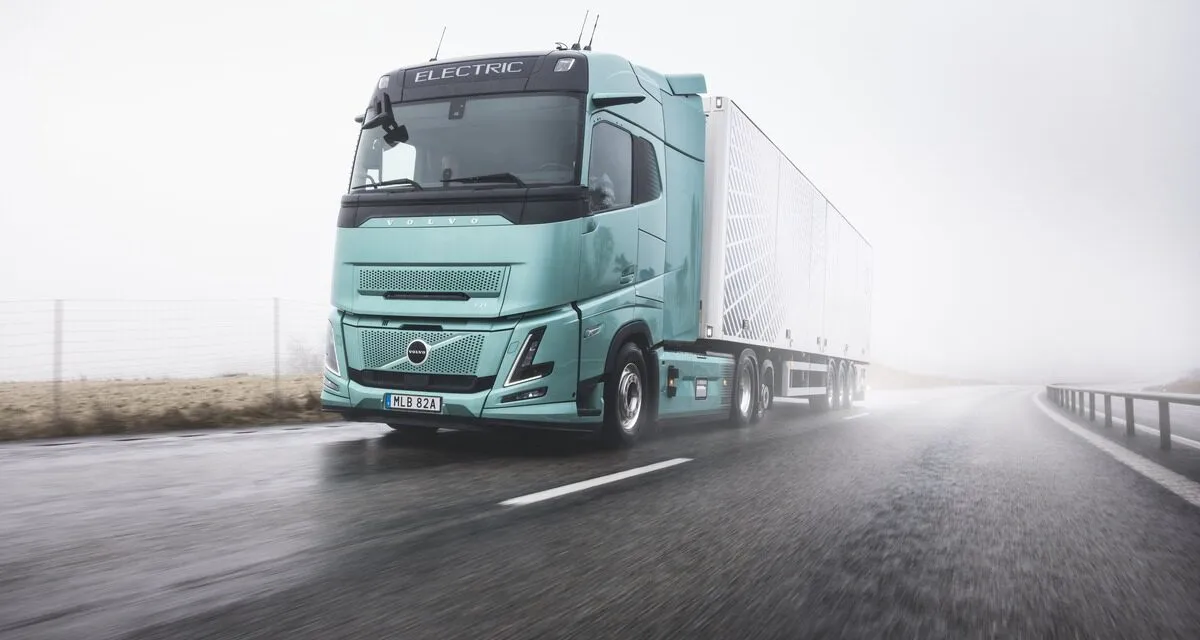Volvo lança caminhão elétrico que roda até 700 km