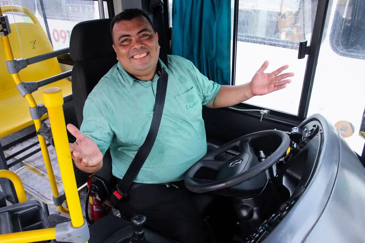 A vida por trás do volante de ônibus no Brasil é mais pesada do que parece