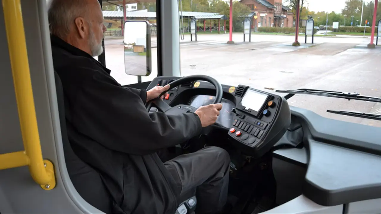 Alemanha deve contratar até 87 mil motoristas de ônibus até 2030