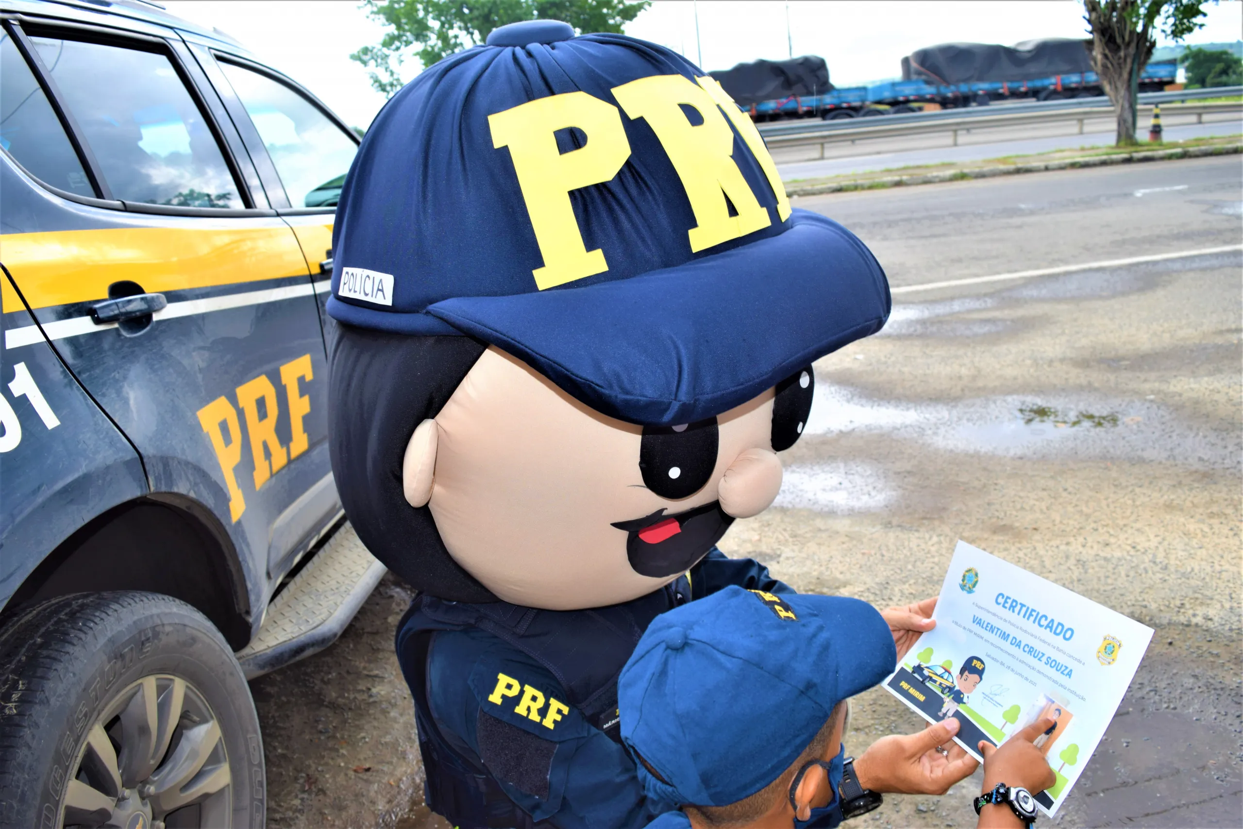 “Zé Multinha” vira meme após mascote da PRF aparecer nas redes