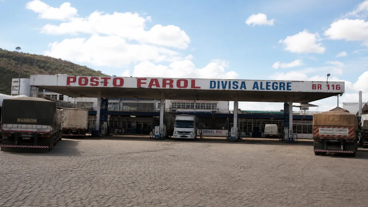 Posto Farol da BR-116 o ponto dos caminhoneiros que ficou na memória