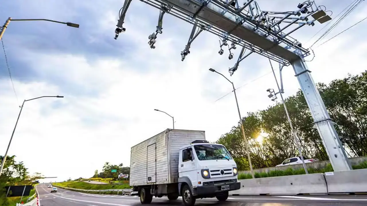 Pedágio Free Flow começa nas BRs 060 e 452 de Goiás