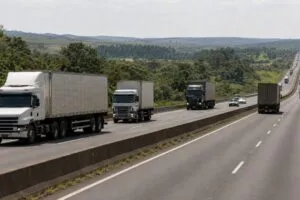BR-116 aparece como principal eixo de carretas pesadas no Brasil