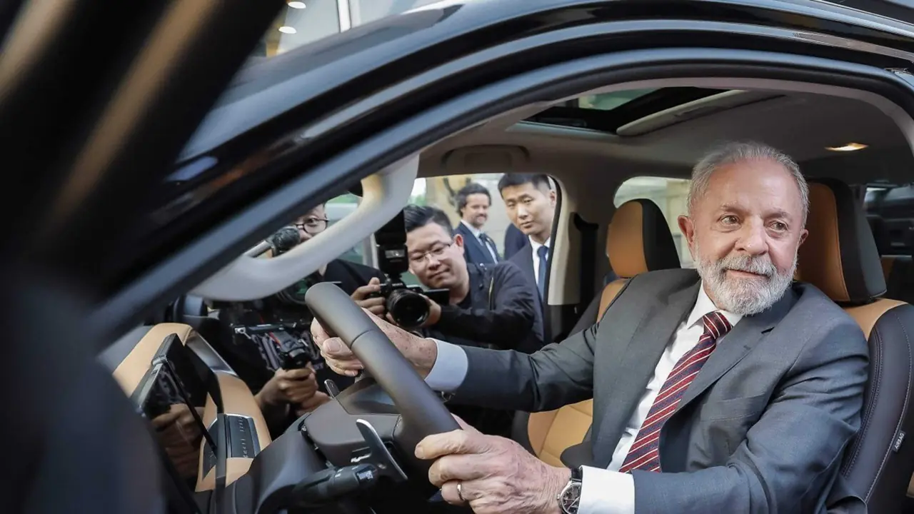 Carro zero entra no radar de motoristas de app com crédito de até R$ 30 bilhões no governo Lula