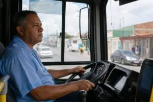Menor salário de motorista de ônibus no Brasil aparece no Piauí